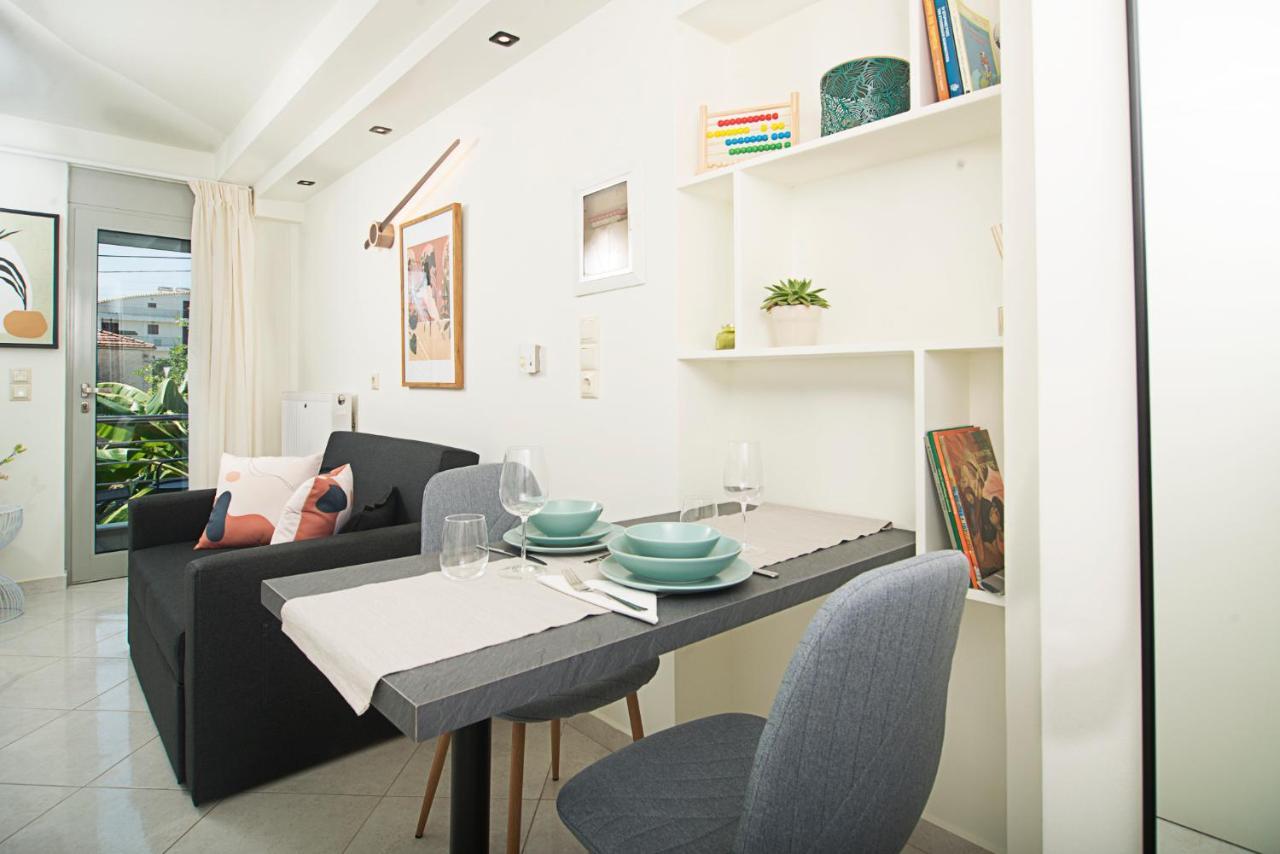 Spectacular apartment near Dance Hall/Center Kalamata Exterior foto