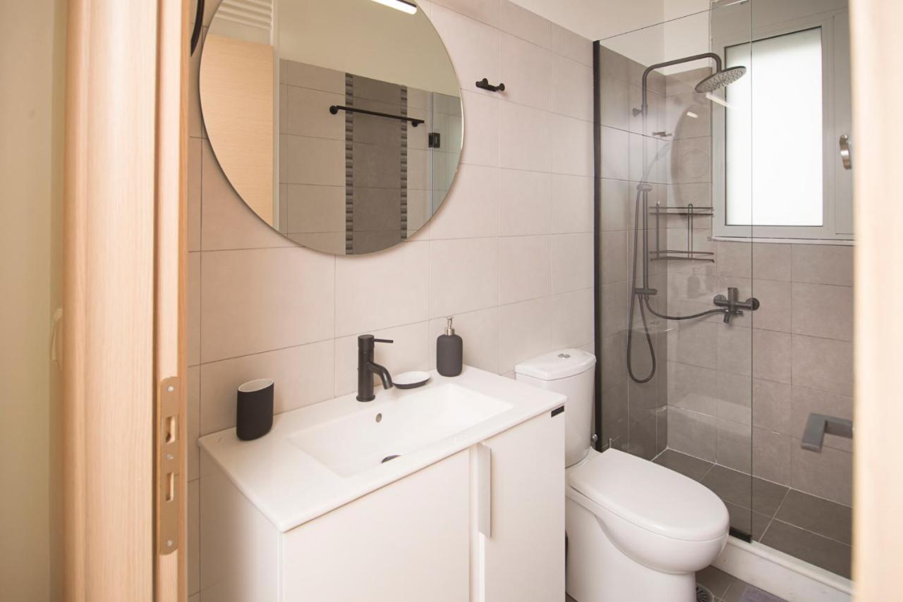 Spectacular apartment near Dance Hall/Center Kalamata Exterior foto