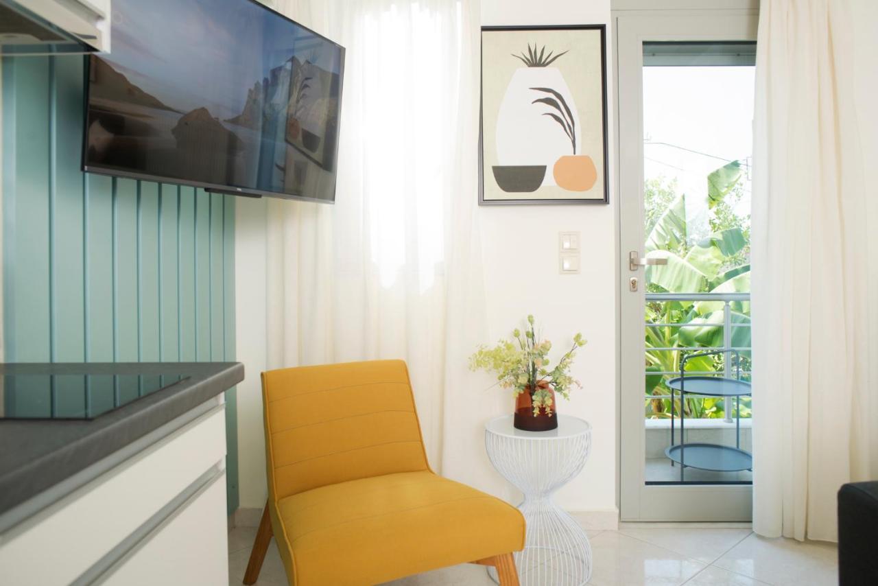 Spectacular apartment near Dance Hall/Center Kalamata Exterior foto