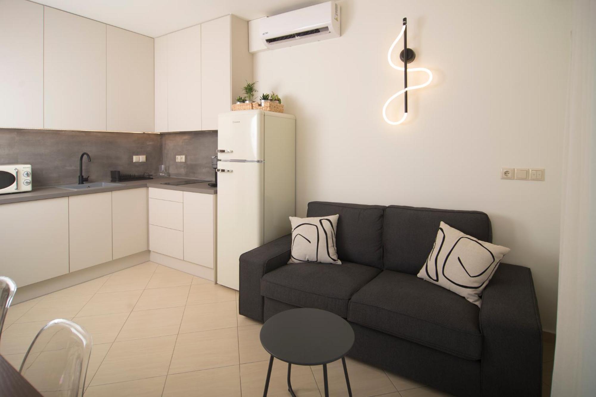 Spectacular apartment near Dance Hall/Center Kalamata Exterior foto