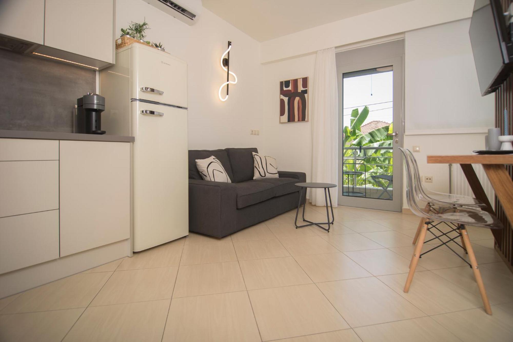 Spectacular apartment near Dance Hall/Center Kalamata Exterior foto